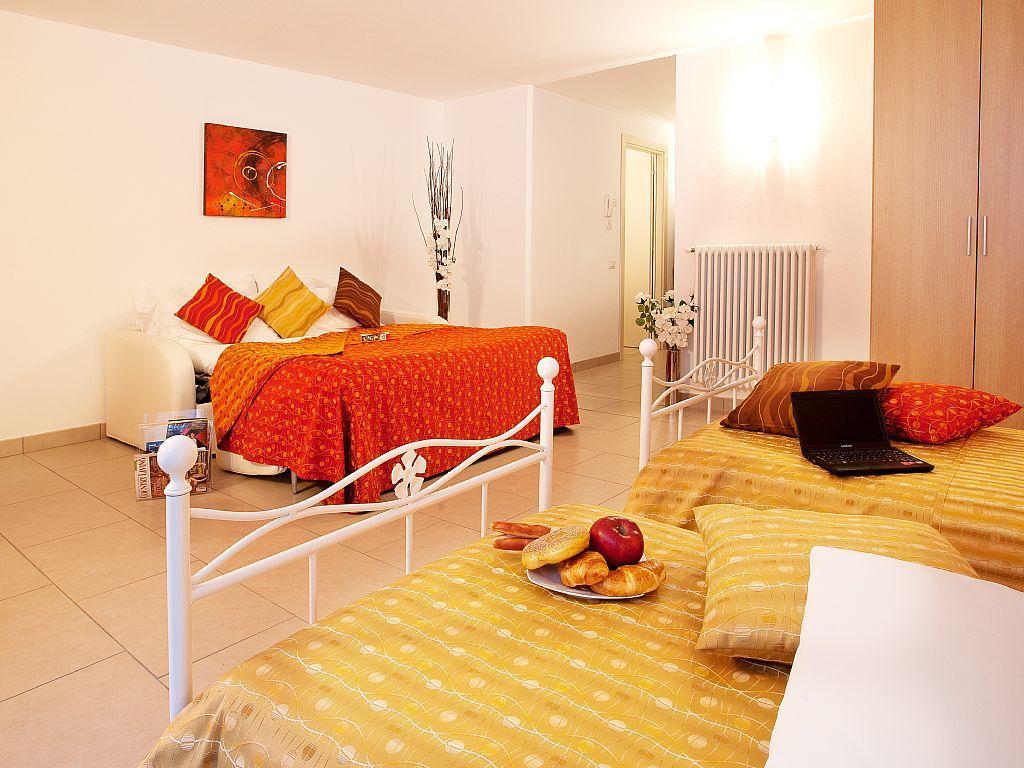 Tremezzo Residence-11 Apartments To Choose From In An Exclusive Residence By Italian Apartments 외부 사진