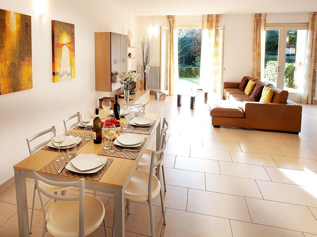 Tremezzo Residence-11 Apartments To Choose From In An Exclusive Residence By Italian Apartments 외부 사진